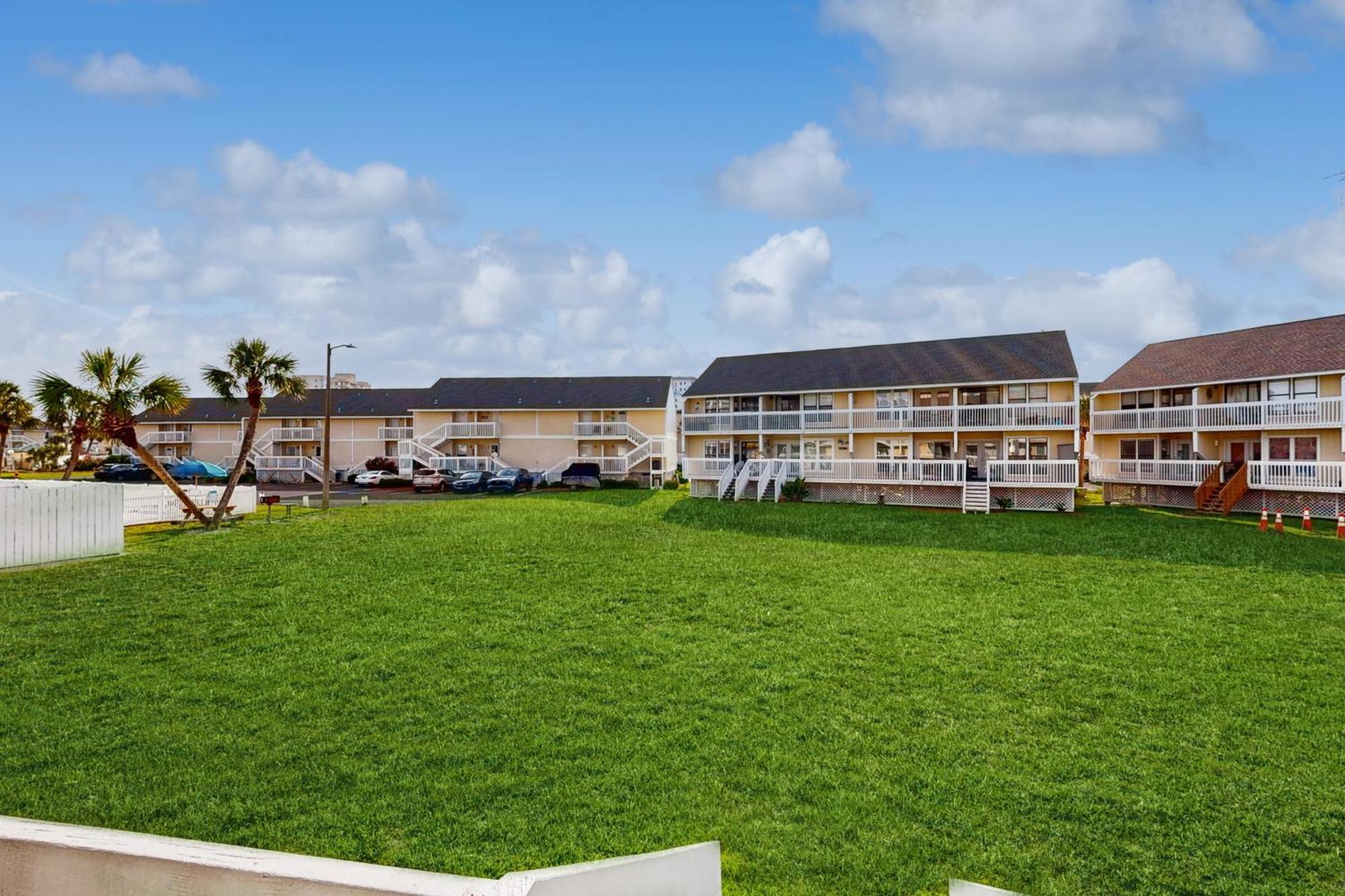 ​Sandpiper Cove Destin Room photo