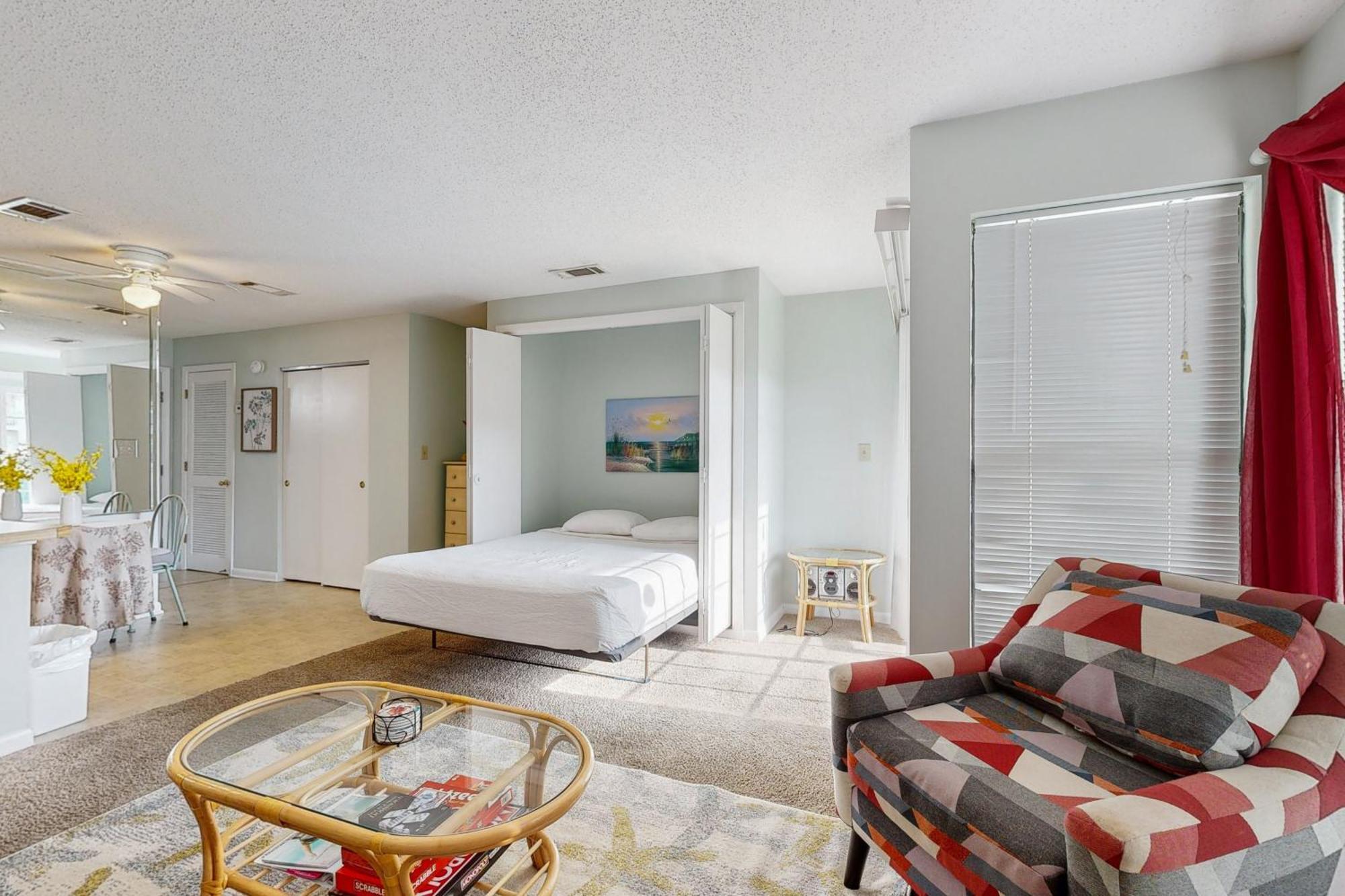 ​Sandpiper Cove Destin Room photo
