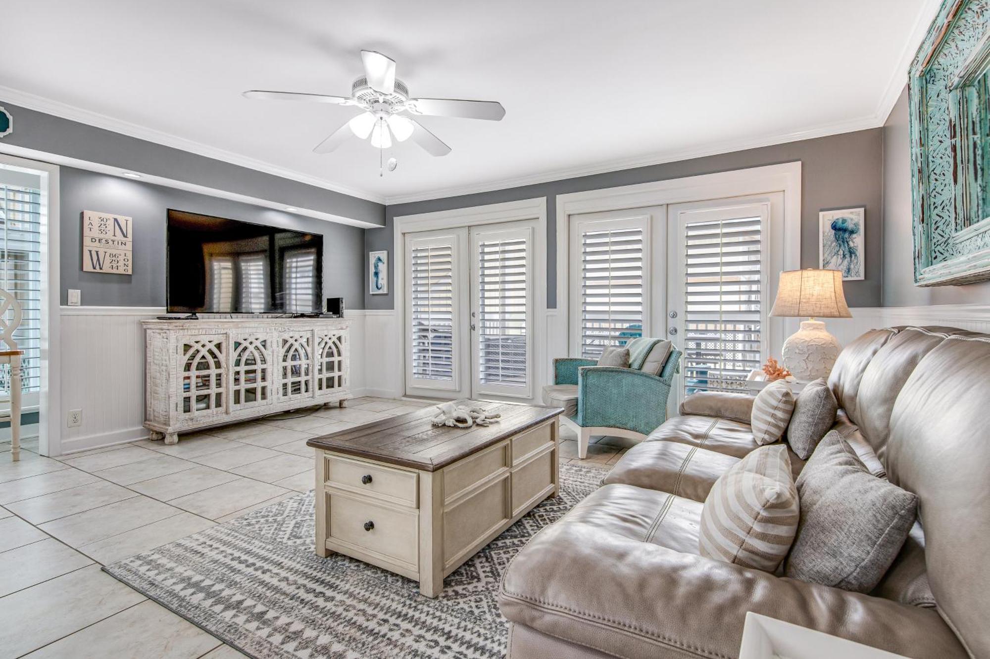 ​Sandpiper Cove Destin Room photo