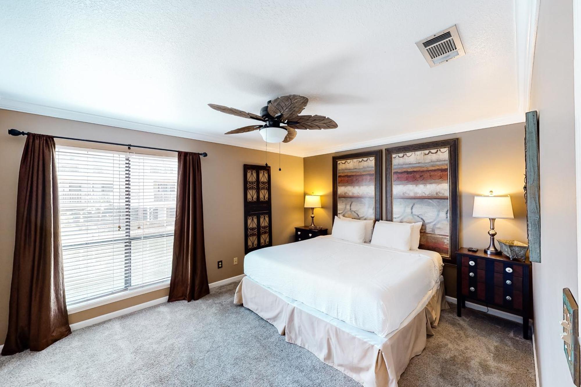 ​Sandpiper Cove Destin Room photo